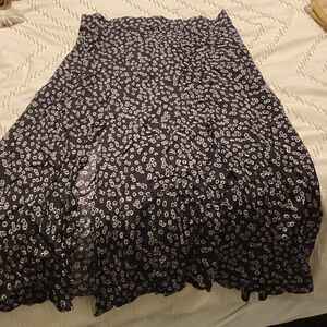 SHEIN Black and White Floral A-Line Skirt